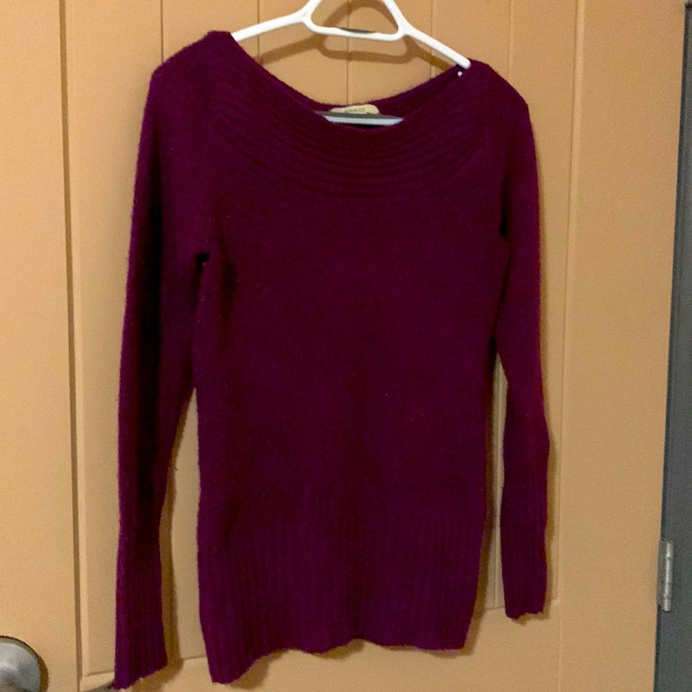 Off the shoulder Long Sleeve sweater